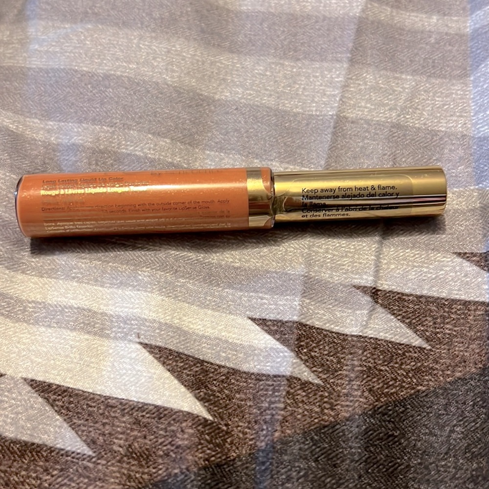 Lipsense - Picture 2 of 3